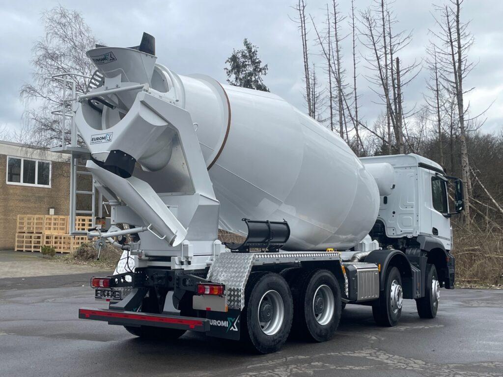 Mercedes-Benz 3540 8x4 EM 9 L