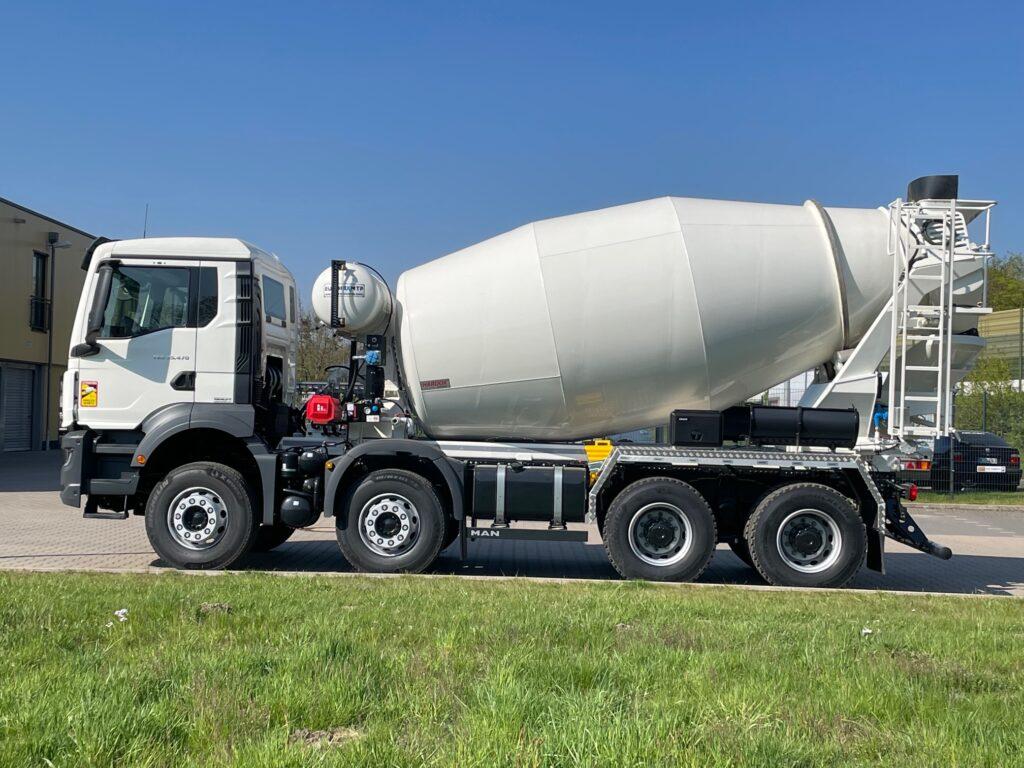 MAN TGS 37.470 8x4 EM 10 L