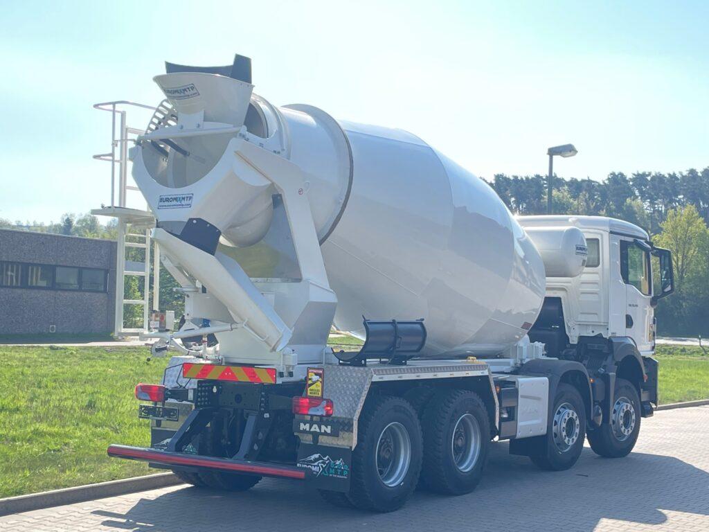 MAN TGS 37.470 8x4 EM 10 L