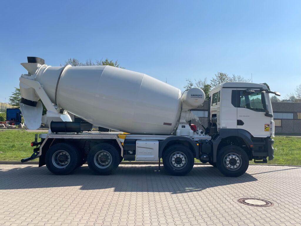 MAN TGS 37.470 8x4 EM 10 L