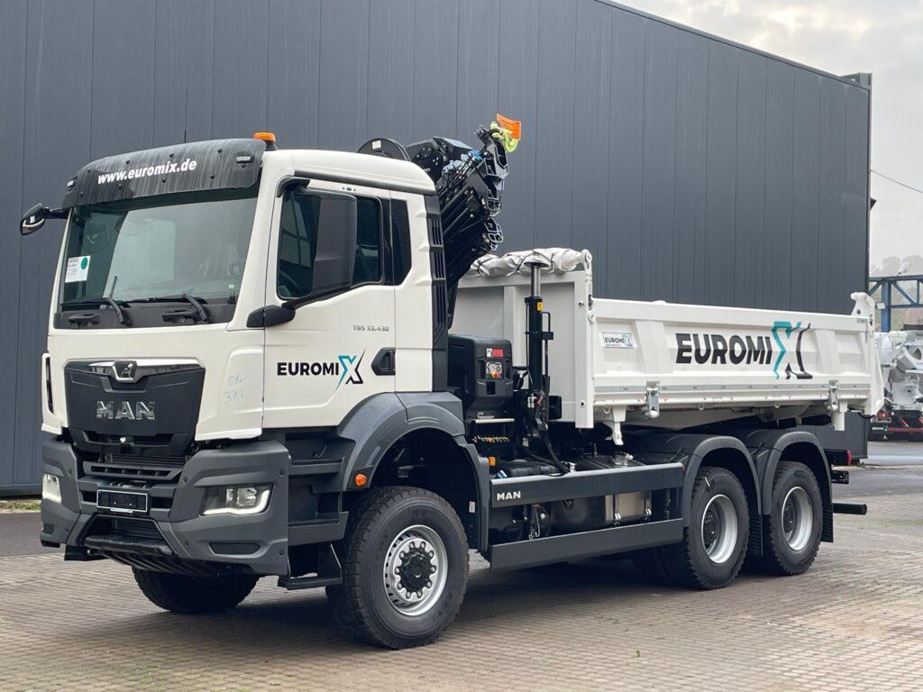 MAN TGS 33.430 6x6 3-Seiten-Kipper EMK3 Kran HIAB 228-6