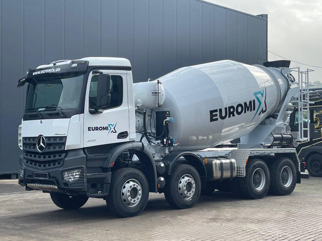 Mercedes-Benz 4142 B 8X4 EuromixMTP EM 10 R