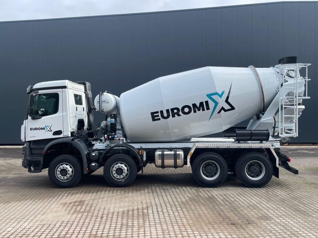Mercedes-Benz 4142 B 8X4 EuromixMTP EM 10 R