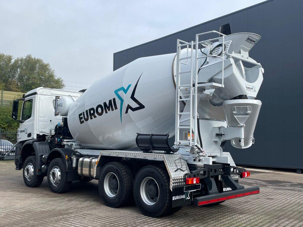 Mercedes-Benz 4142 B 8X4 EuromixMTP EM 10 R