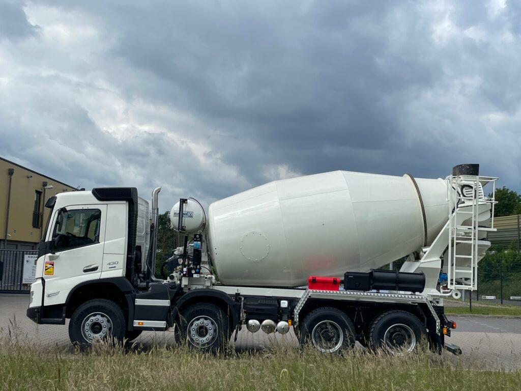 Volvo FMX 430 8x4 EuromixMTP EM 9 L