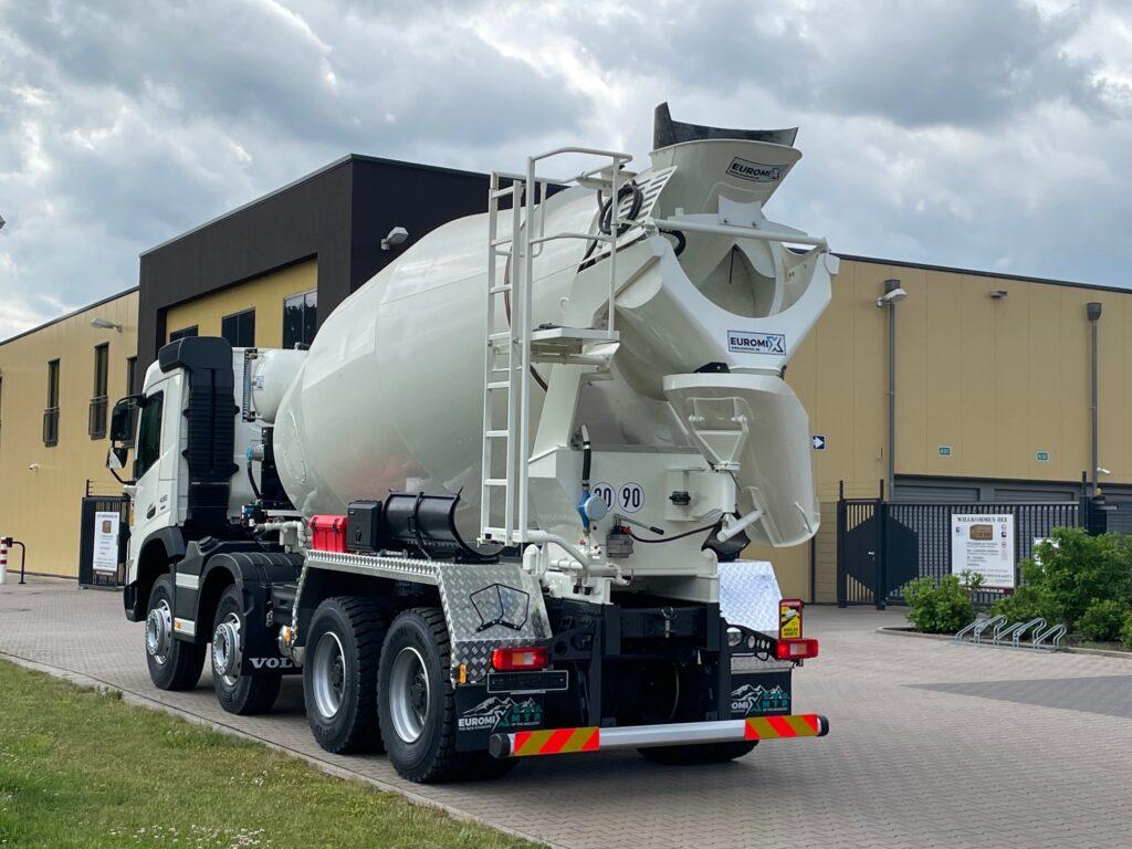 Volvo FMX 430 8x4 EuromixMTP EM 9 L