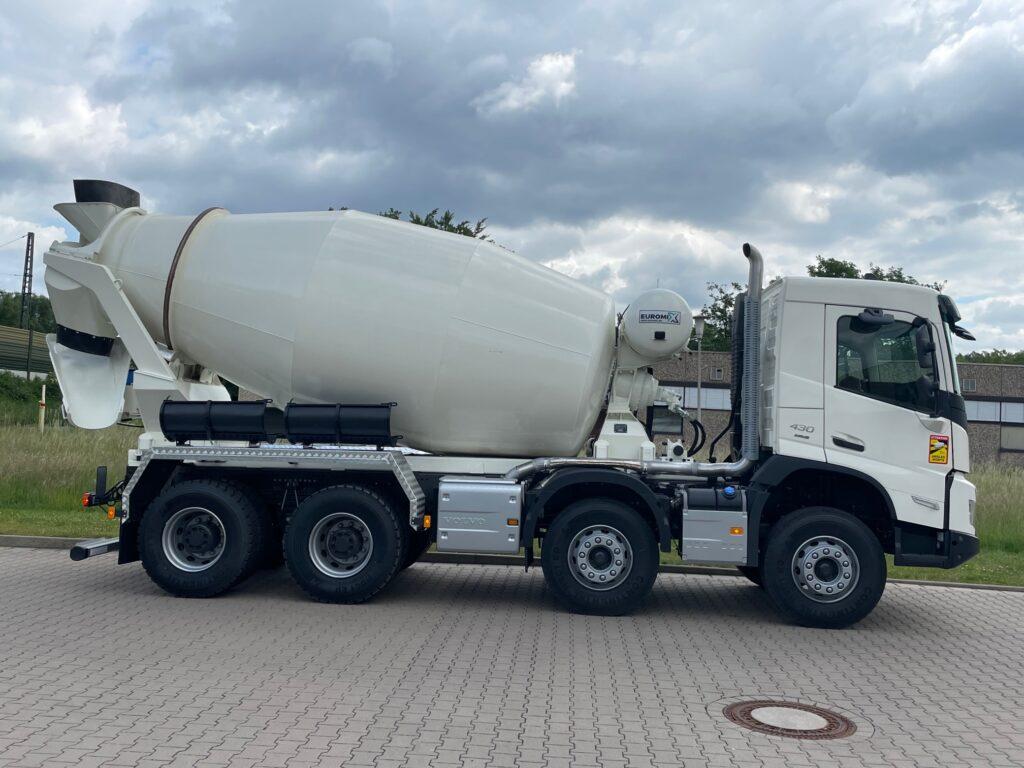 Volvo FMX 430 8x4 EuromixMTP EM 9 L