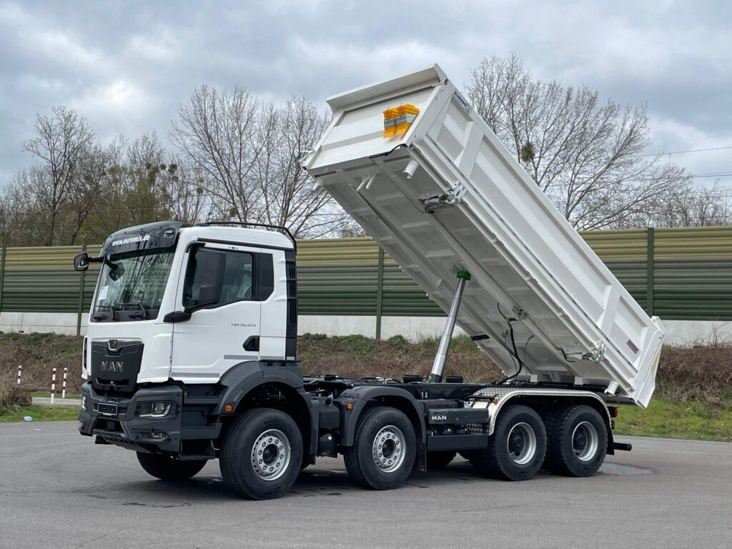 MAN TGS 41.470 BB 8x4 3-Seiten-Kipper EMK3