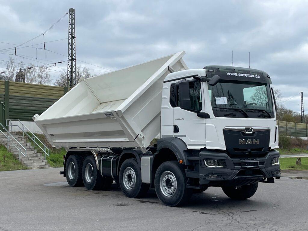 MAN TGS 41.470 BB 8x4 3-Seiten-Kipper EMK3