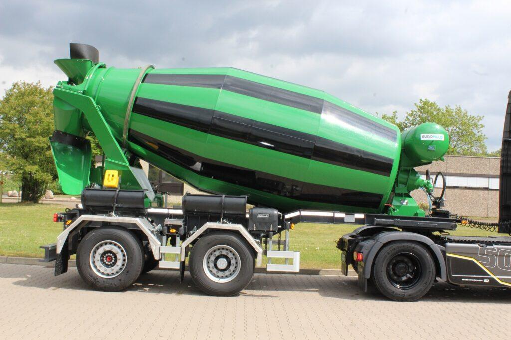 EUROMIX MTP - 10m³ Betonmischer-Auflieger