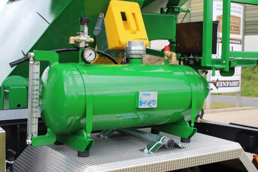 EUROMIX MTP - 10m³ Betonmischer-Auflieger