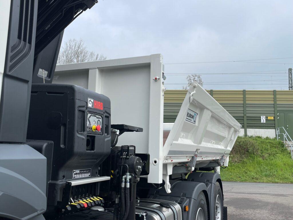 MAN TGS 28.430 6x4-4 3-Seiten- Kipper EMK3 / Hiab 228-6