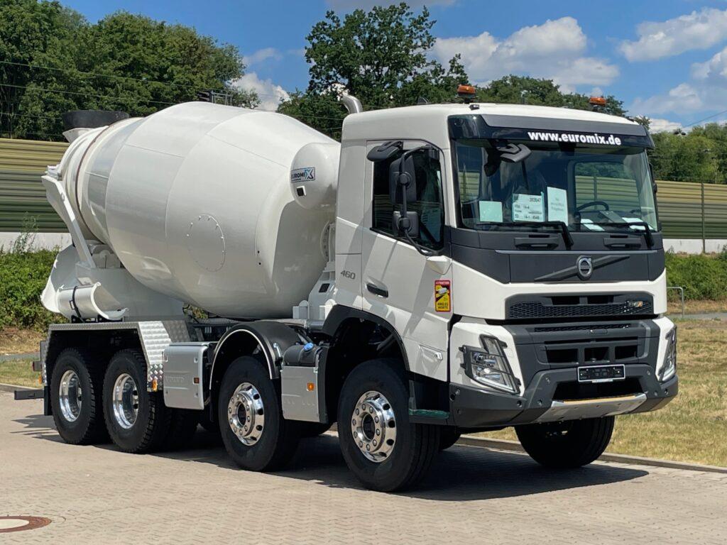 Volvo FMX 460 8x4 / EuromixMTP EM 10 L