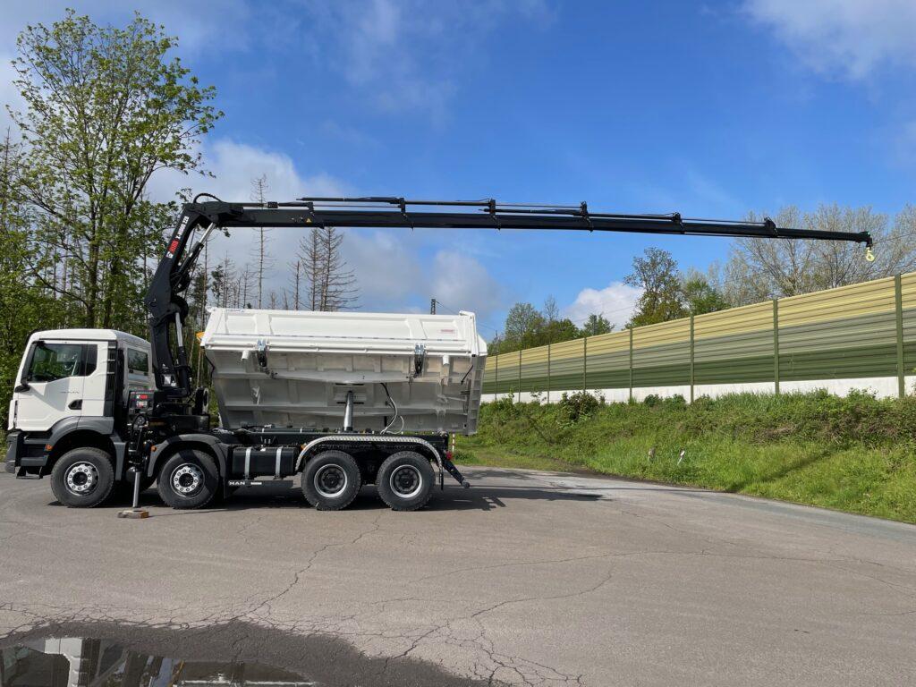 MAN TGS 41.470 8x4 Euro6e Euromix 3-Seiten-Kipper EMK3 Hiab 228-6