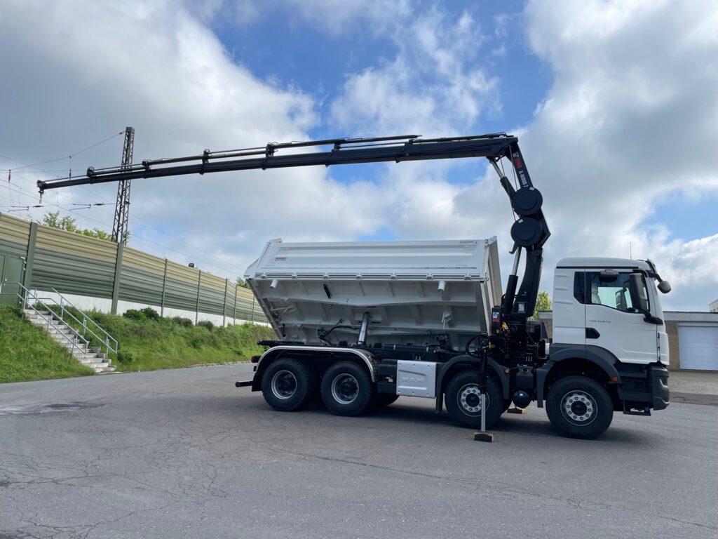 MAN TGS 41.470 8x4 Euro6e Euromix 3-Seiten-Kipper EMK3 Hiab 228-6