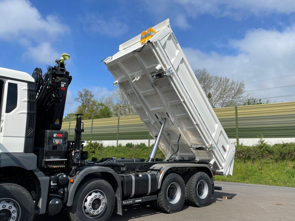 MAN TGS 41.470 8x4 Euro6e Euromix 3-Seiten-Kipper EMK3 Hiab 228-6