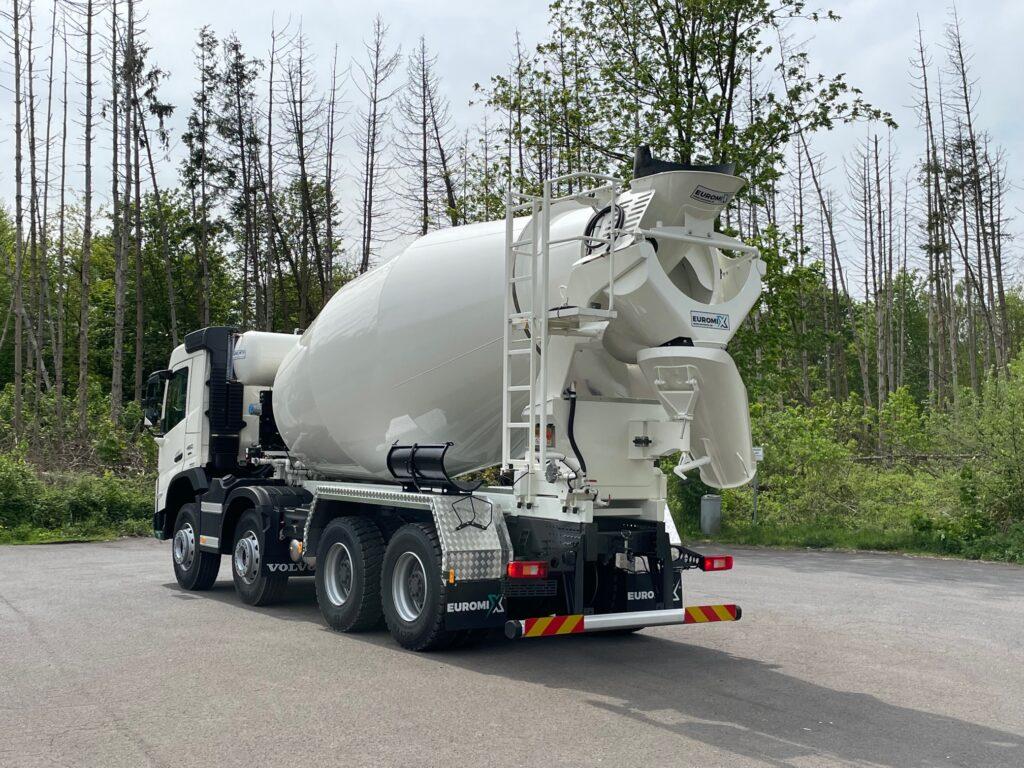VOLVO FMX 460 8x4 EuromixMTP EM 12 R