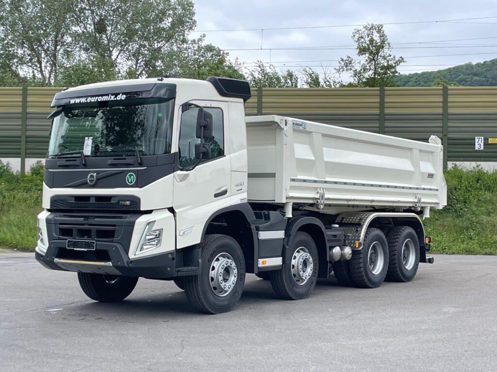 FMX 460 8x4 / EuromixMTP 3-Seiten-Kipper