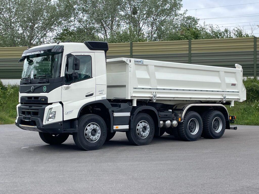 FMX 460 8x4 / EuromixMTP 3-Seiten-Kipper