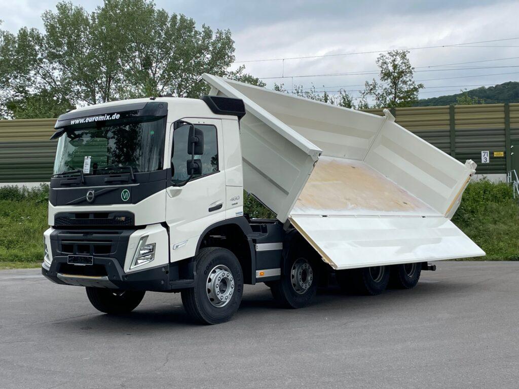 FMX 460 8x4 / EuromixMTP 3-Seiten-Kipper