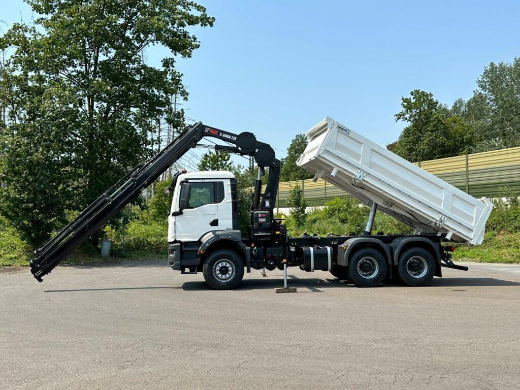 MAN TGS 33.430 BB 6x4 3-Seiten-Kipper EMK3 Kran HIAB 228-6
