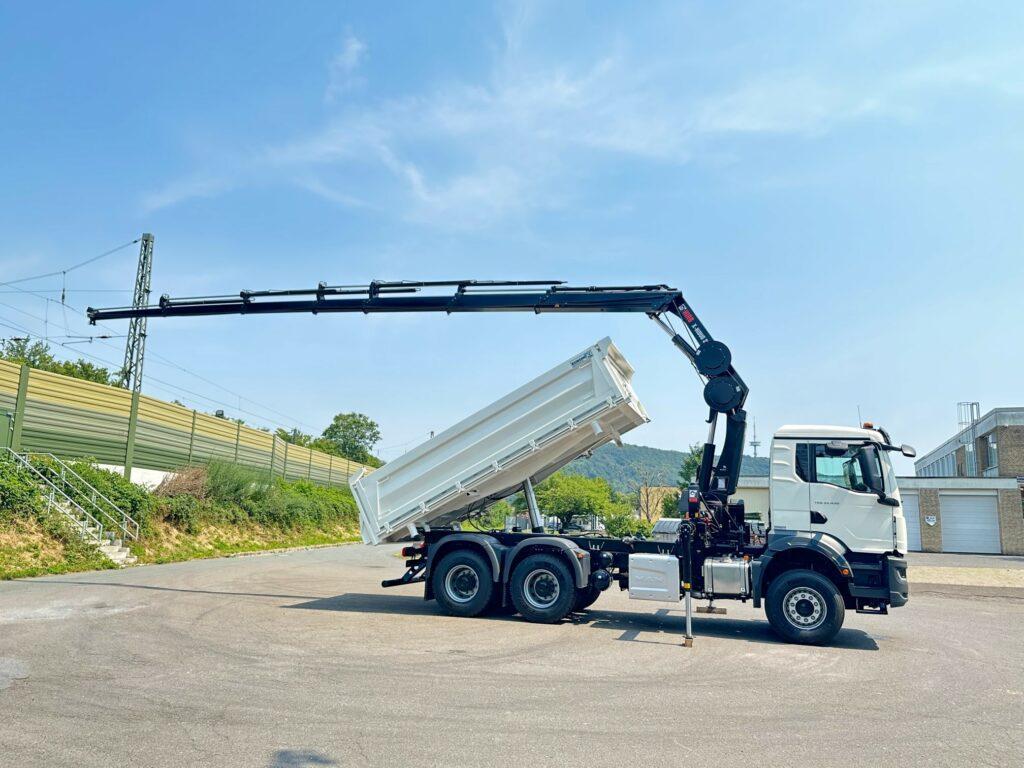 MAN TGS 33.430 BB 6x4 3-Seiten-Kipper EMK3 Kran HIAB 228-6